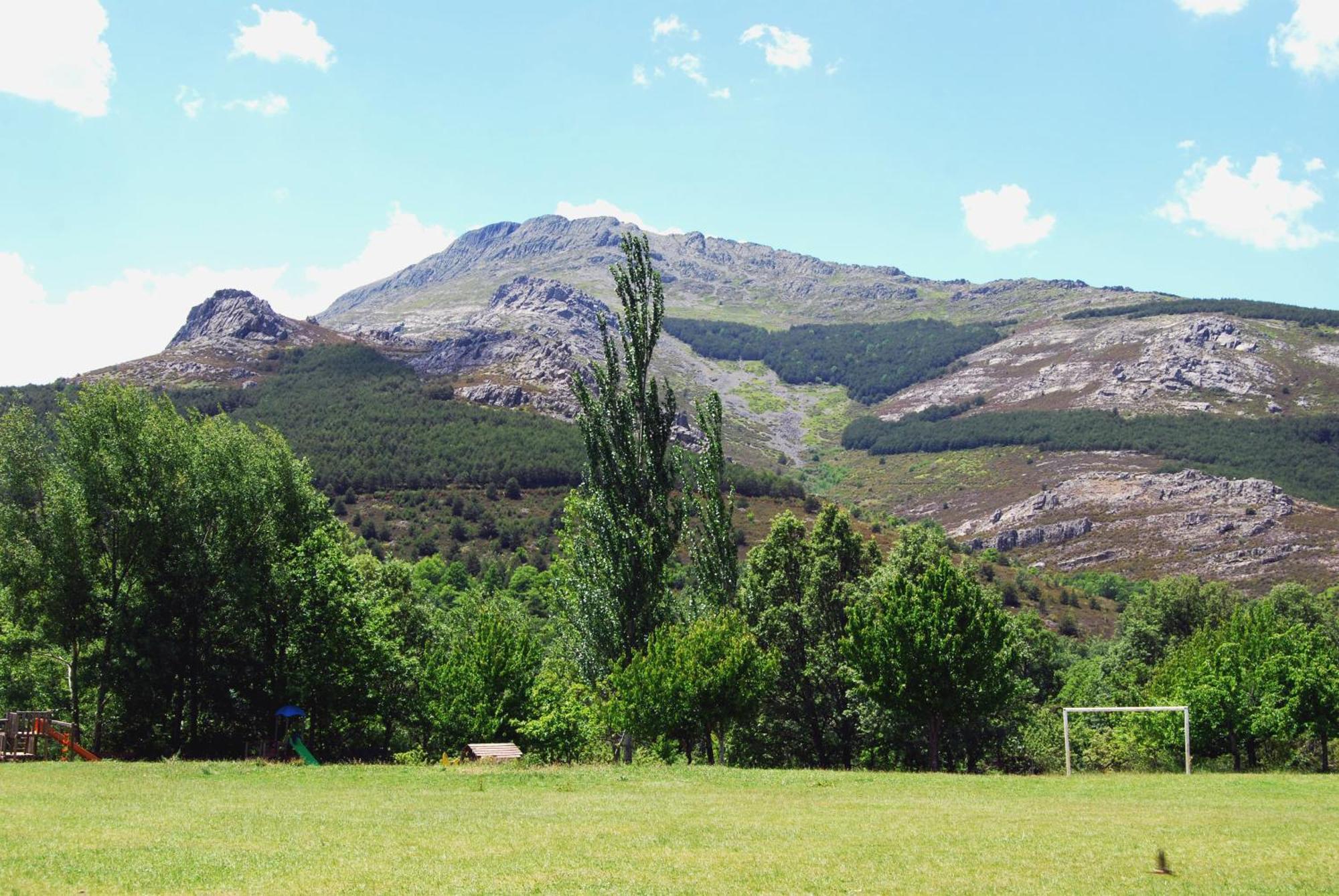 Posada El Rincon De Valverde Valverde De Los Arroyos Bagian luar foto